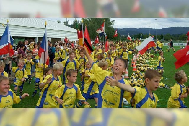 Erstes Lahrer Fuballcamp beginnt