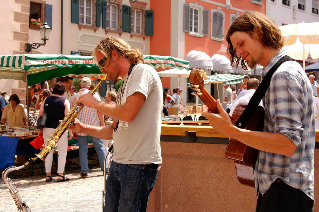 Straenmusiker sorgten fr besonderes Flair entlang der „Bchermeile“