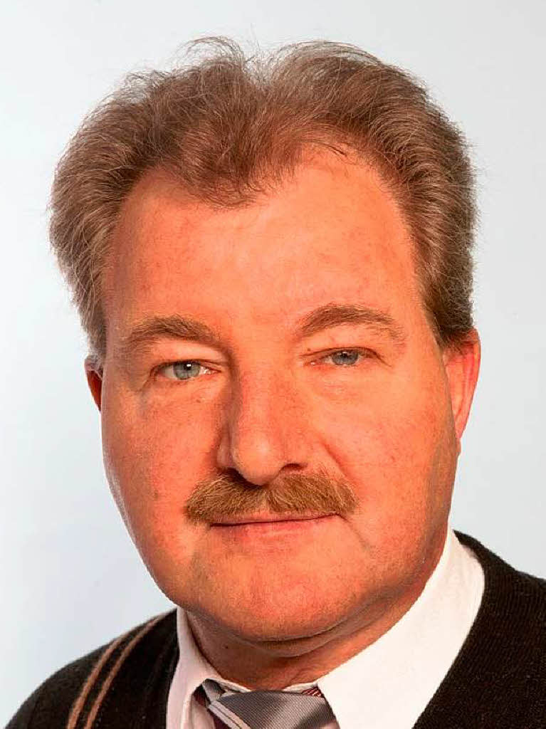 Bernhard Gppert , 51 , Forstrevierleiter, Ettenheimmnster