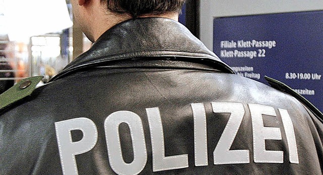 Bescheidene Gehaltszuwchse und Sparma...ner zweiten Einnahmequelle zu suchen.   | Foto: dpa