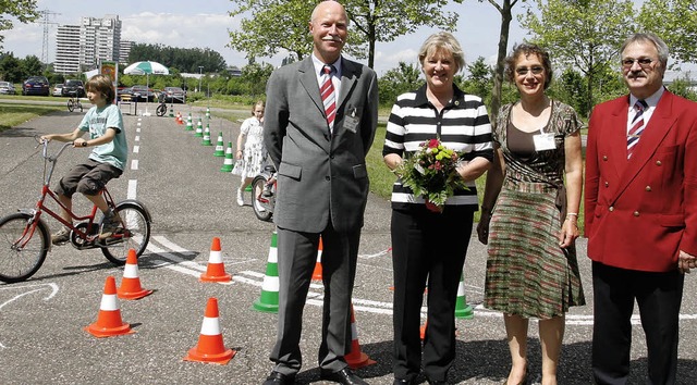 Freuen sich  ber den Verkehrsbungspl...-Vogt,  Brigitte Kaufmann, Kurt Reith   | Foto: Fssel