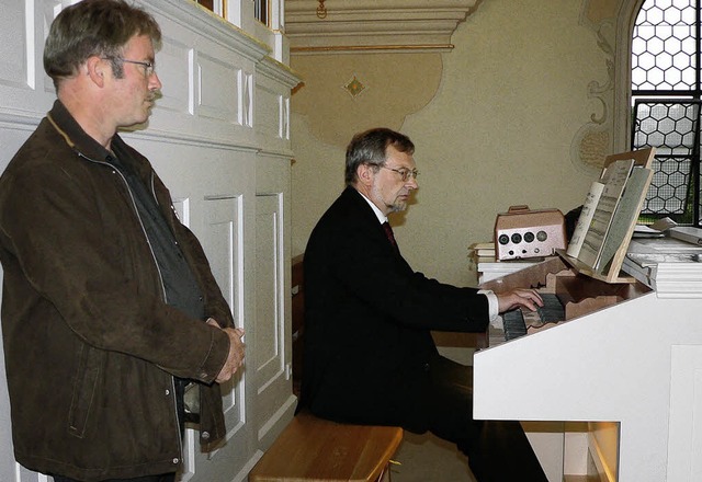 Riederns langjhriger Organist Wolfram...gelkonzert in der St. Leodegarkirche.   | Foto: Burger