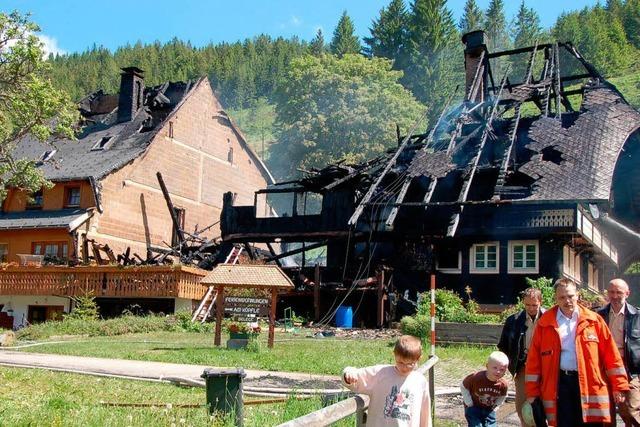 Feuer zerstrt Bauernhof-Idyll in Menzenschwand