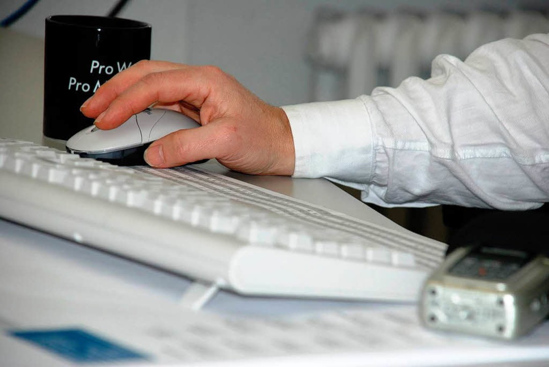 Markus Manfred Jung entdeckt sich selbst im Netz Computer & Medien