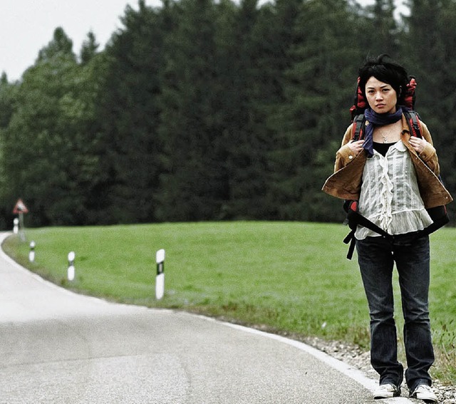 Aki (Yuki Inomata) auf Wanderschaft   | Foto: dpa