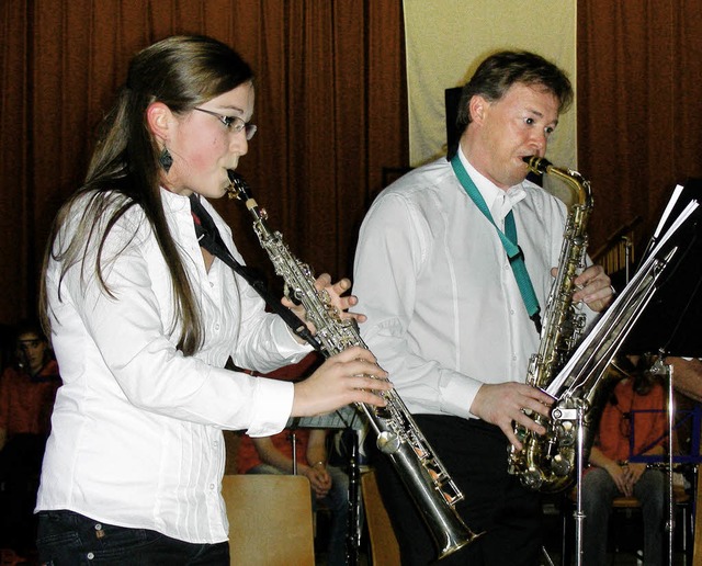 Auch das Saxophon-Ensemble des Musikve...hrskonzert einen gelungenen Auftritt.   | Foto: Mario Schneberg