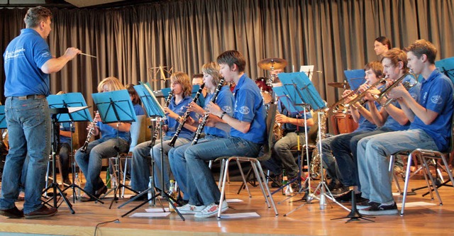 Mit ihrem ersten Konzert begeisterten ...blikum im Haus des Gastes Birkendorf    | Foto: Denz