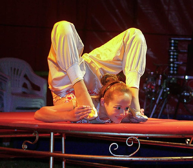 Beeindruckende Kautschuk-Akrobatik zei...ch im  &#8222;Circus Fantasia&#8220;.   | Foto: Ines Bode