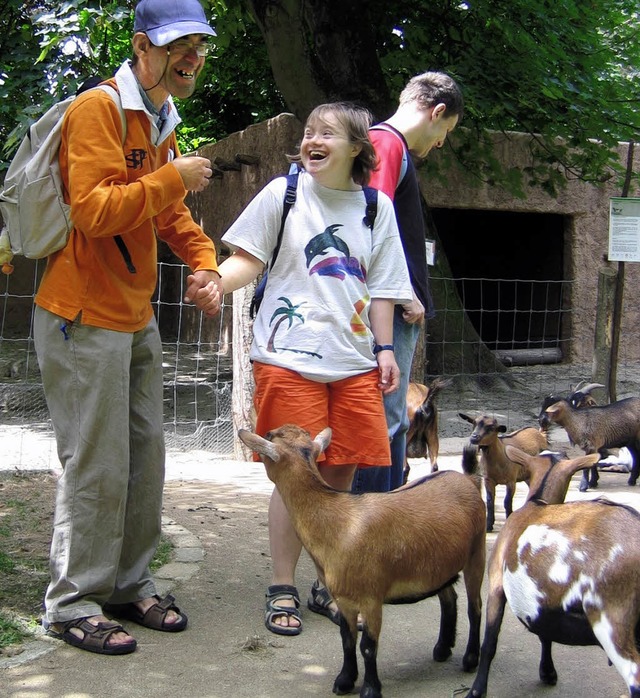 Auch ein Besuch im Tierpark gehrt zum...n Hilfen bei der Lebenshilfe Lrrach.   | Foto: BZ