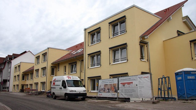 Das neue Seniorenzentrum in der Kippenheimer Bahnhofstrae nimmt Gestalt an.  | Foto: DEcoux-KOne