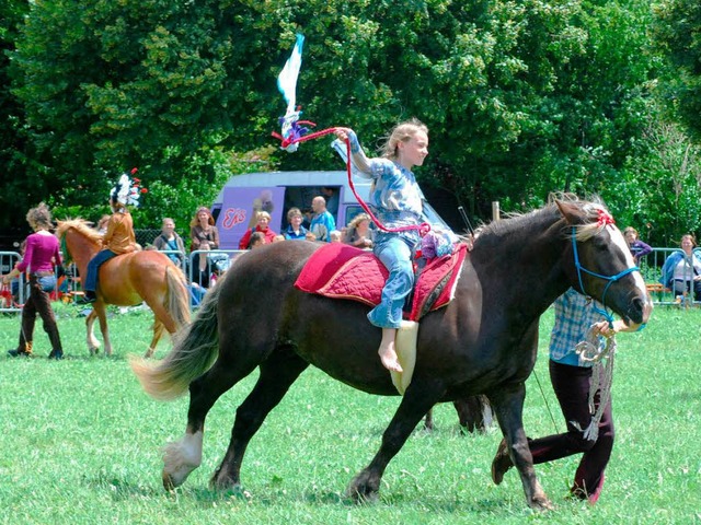 <Bildtext>Tag des Pferdes im Grtt: De...ilpdagogischem Reiten vor.</Bildtext>  | Foto: Barbara Ruda