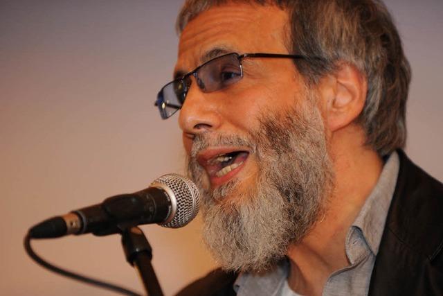 Yusuf alias Cat Stevens gibt Privatkonzert in Freiburg