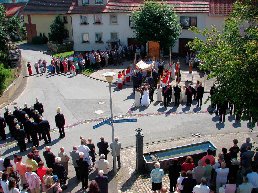 Standortverlagerung: Der Altar der Familie Konrad Kobiel wurde erstmals in der Sauren Gasse (im Bild) aufgestellt.