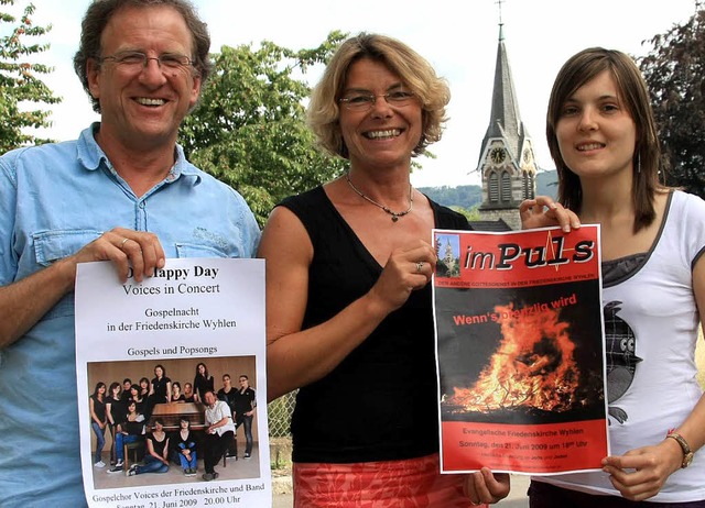 Zum groen Sommernachtsfest  der  evan...rentin Manuela Stckle (rechts) ein.    | Foto: Weber-Kroker