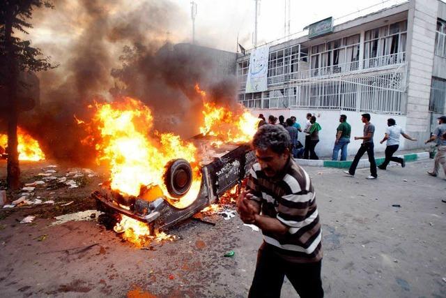 Fotos: Massenproteste im Iran