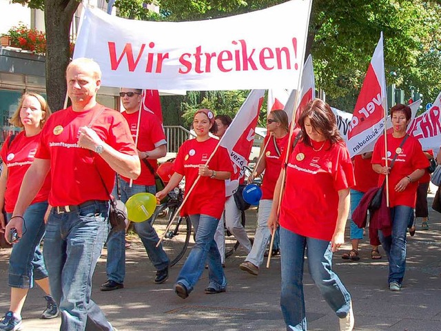 Gemeinsam fr mehr Anerkennung und bes...innen und Sozialarbeiter in Offenburg   | Foto: britta Kuck