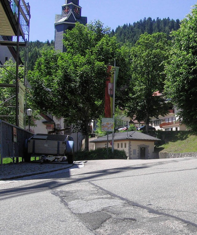 Marode, soll nun aber saniert werden: Die Forsthausstrae   | Foto: Sahli