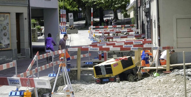 Die Baustelle am alten Zollgebude in ...tober kann es zu Versptungen kommen.   | Foto: pascal waldszus