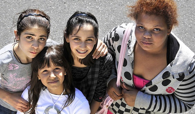 Sie finden Demos toll: Iman (13), Megzim (12), Danyo (12),  Kimberly (12)  | Foto: Ingo Schneider