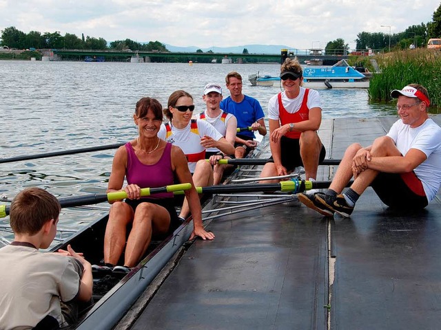 Auf dem Rhein begann  das Training des...chen Vierers fr die Paralympics 2012.  | Foto: Hans-Jochen Voigt