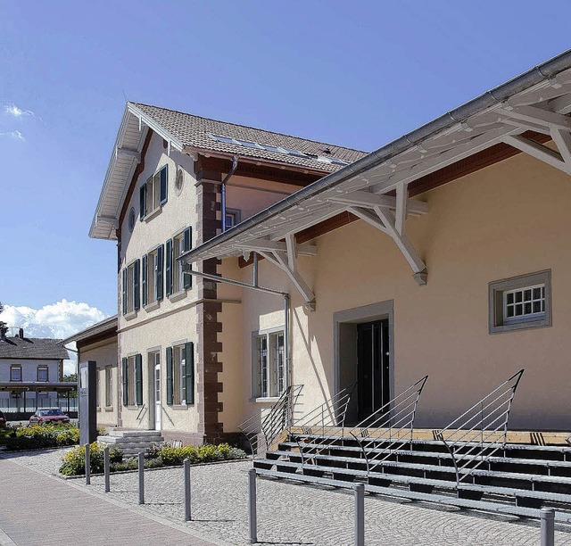 Der sanierte Hfinger Bahnhof steht im...der Architektur am kommenden Samstag.   | Foto: BZ