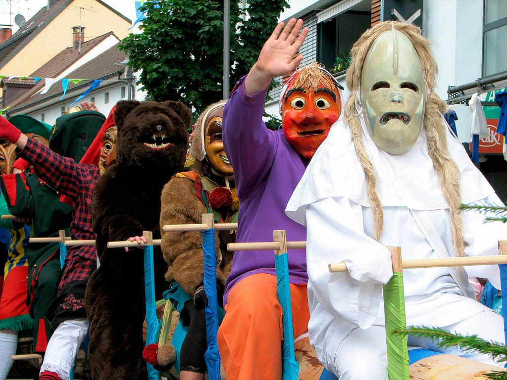 Impressionen vom groen Festumzug anlsslich des 150-jhrigen Jubilums der Stadtmusik Wehr am Sonntagnachmittag.