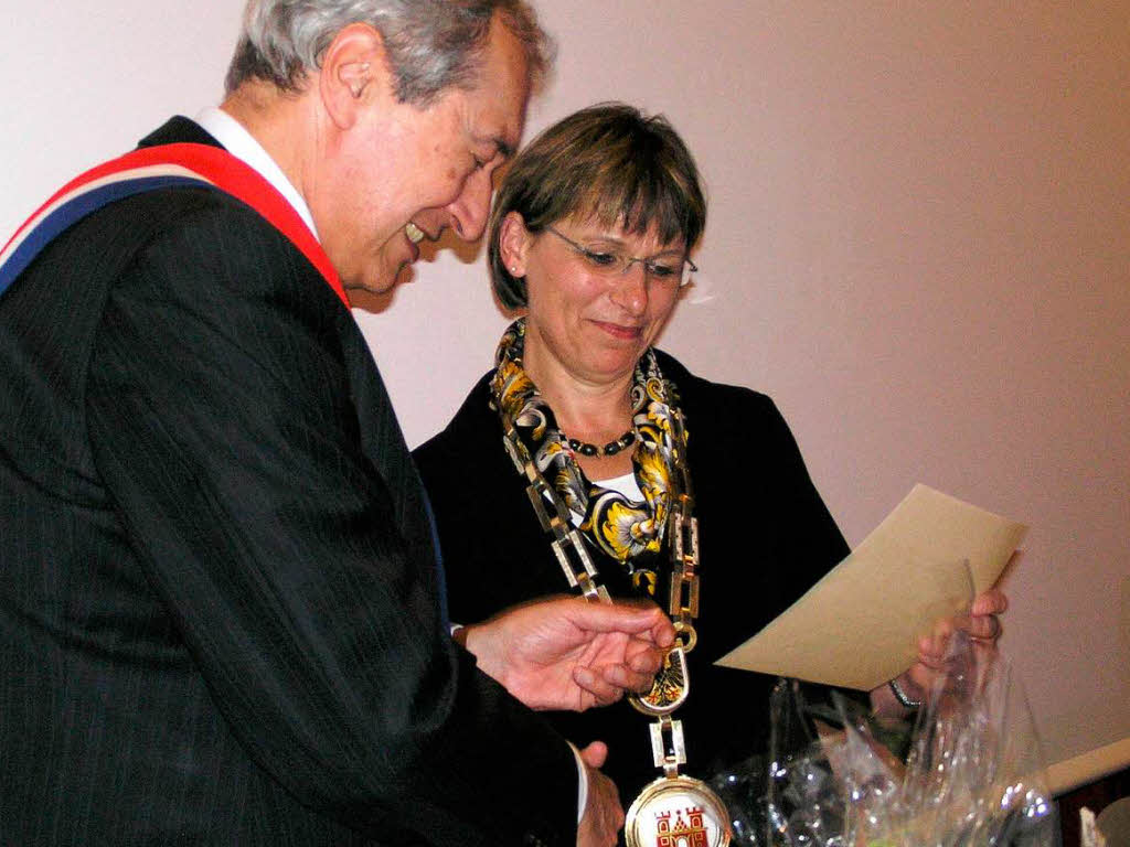 Nach nur sieben Jahren im Amt bereits Ehrenbrgerin von Lons-le-Saunier: Edith Schreiner.