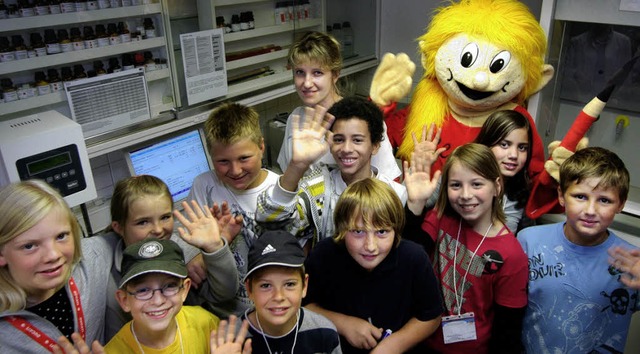 Unterwegs mit Betti Z.: Schler der Hebelschule.   | Foto: Bastian Henning