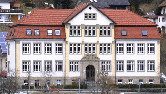 Die  Sommerberg-Schule und frhere  Le...Volksschule besteht seit  100 Jahren.   | Foto: Manfred-G. Haderer