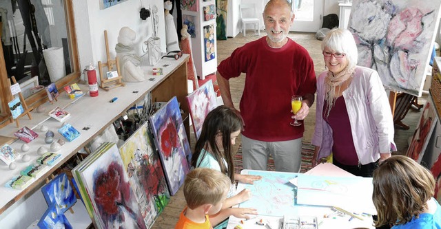 Die Henningers in ihrem Atelier an der Heerstrae  | Foto: Frank Leonhardt