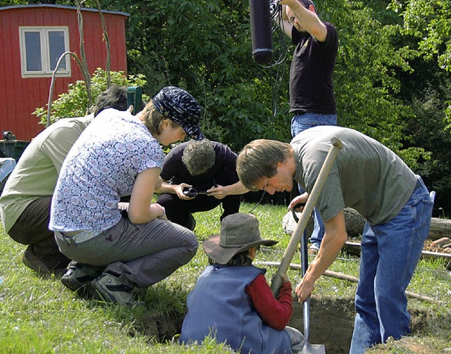 Universitt trifft Waldschule:  13 Wis...schen derzeit mit  Waldschule-Kindern.  | Foto: fi