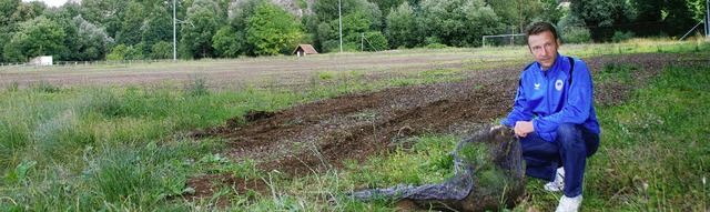 <Bildtext>Der  Rindenmulchplatz wird a...tet zeigt die Unfallgefahr.</Bildtext>  | Foto: Norbert Sedlak