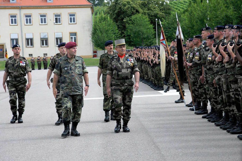 ffentlicher Appell der Deutsch-Franzsischen Brigade am Samstag in der Robert-Schuman-Kaserne