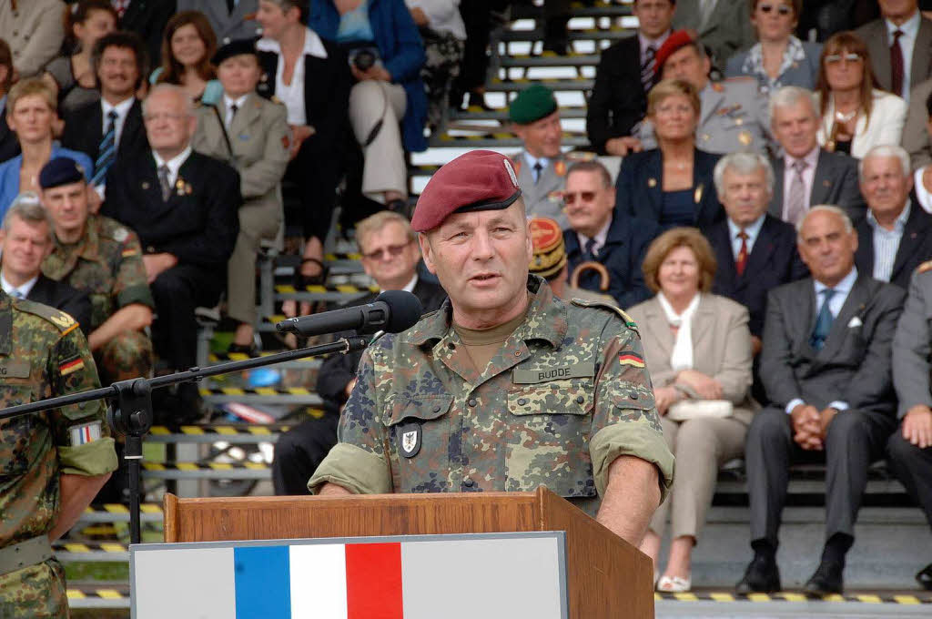 Der Inspekteur des Heeres, Hans-Otto Budde hlt anlsslich des Jubilums eine Rede an die Soldaten