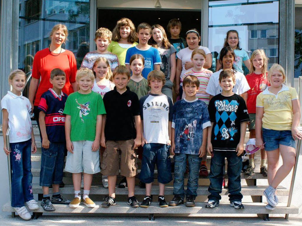 Die Klasse 4b der Grundschule Theresianum aus Breisach mit ihrer Lehrerin Noack