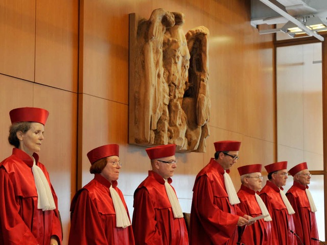 Das Bundesverfassungsgericht builliegt...Vertrag, fordert aber Nachbesserungen.  | Foto: ddp