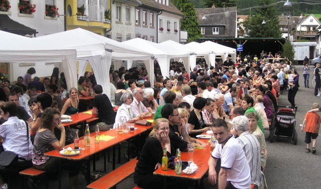 Hunderte von Besuchern lockte das &quo...auch dieses Jahr wieder in die Alfing.  | Foto: Thomas Steimer