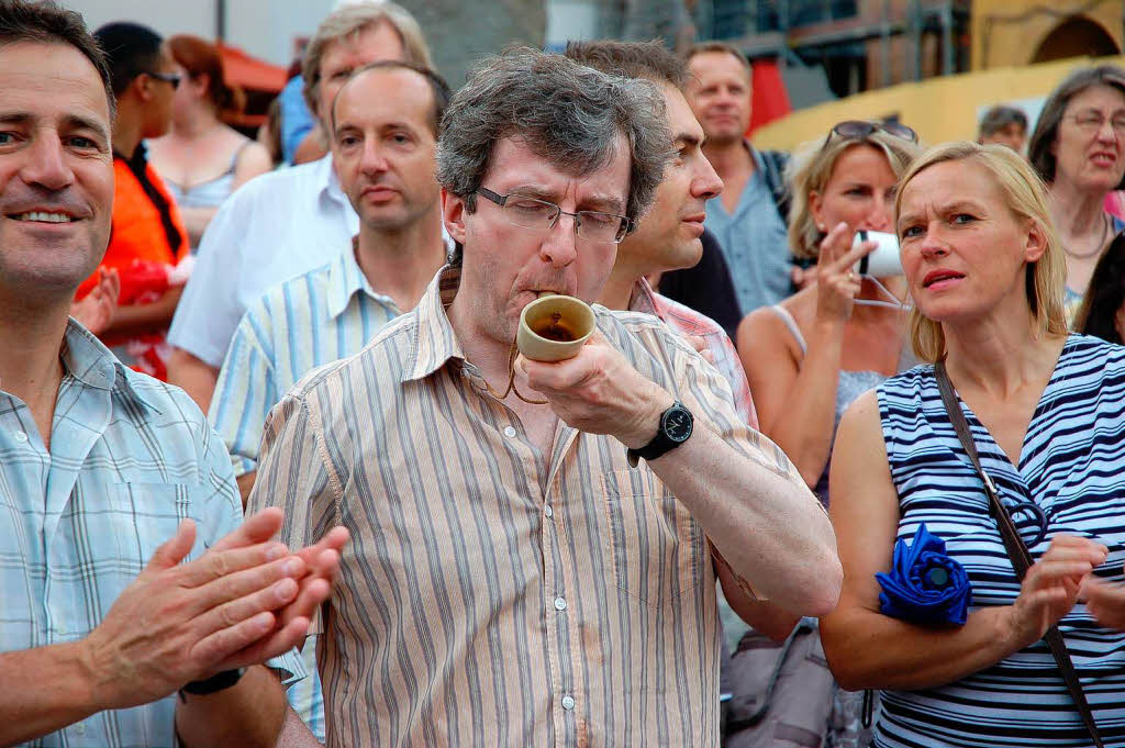 rzte-Demo in Freiburg – dem widrigen Wetter zum Trotz.