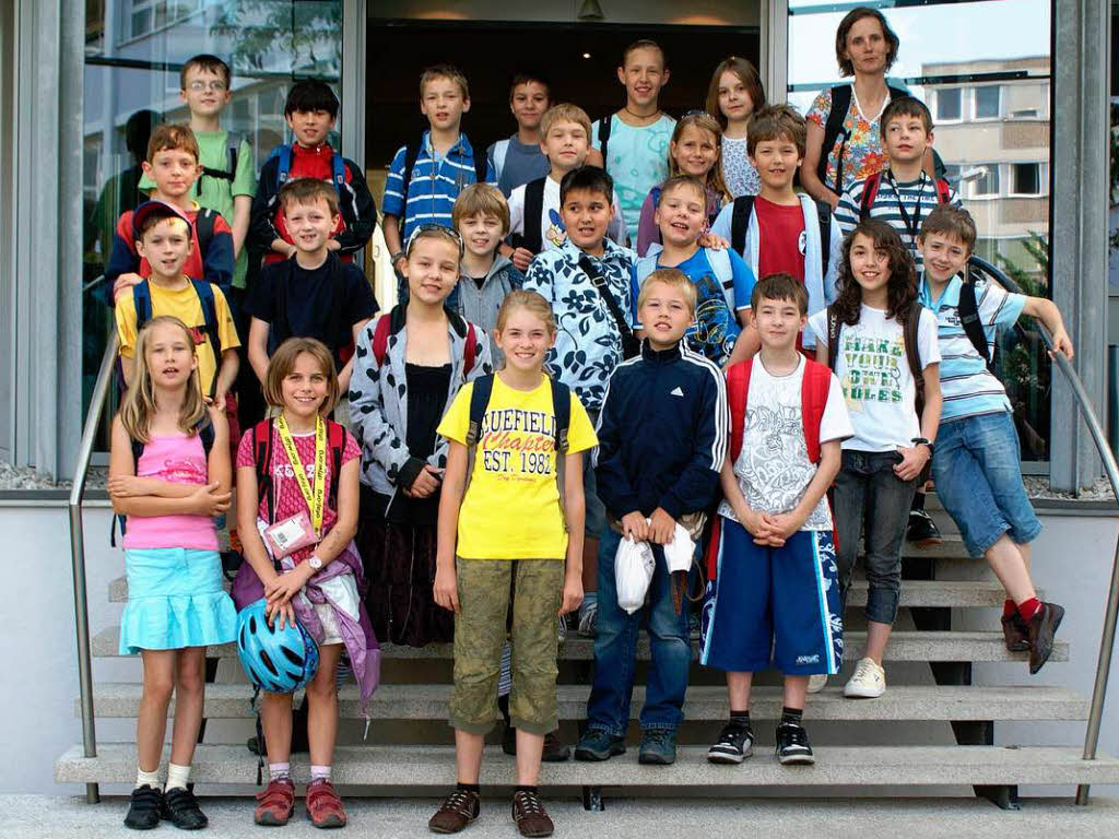 Die Klasse 4c der Reinhold-Schneider-Grundschule aus Freiburg mit ihrer Lehrerin Schle
