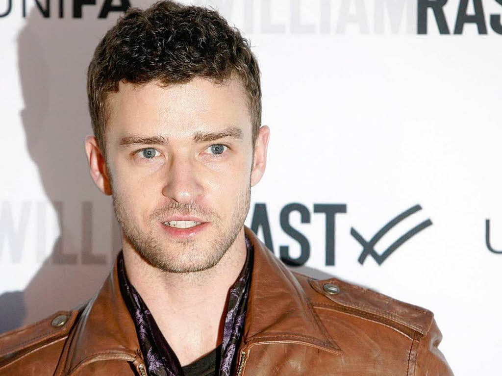 Sänger Justin Timberlake präsentiert bei der Modemesse Bread & Butter in Berlin sein Label. Sänger Justin Timberlake präsentiert bei der Modemesse Bread & Butter in Berlin sein Label.