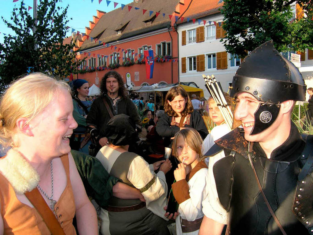 Unerwarteter Besuch: Freundliche Kelten aus dem Wiesental beim Altstadtfest in Kenzingen.