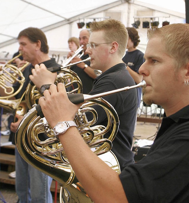 Und die Musi spielt dazu.  | Foto: Heidi Foessel