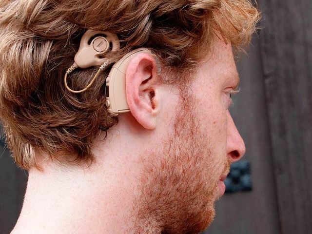 Sebastian Spreizer, Student aus Freibu...seit 20 Jahren ein Cochlear Implantat.  | Foto: Annette Persch