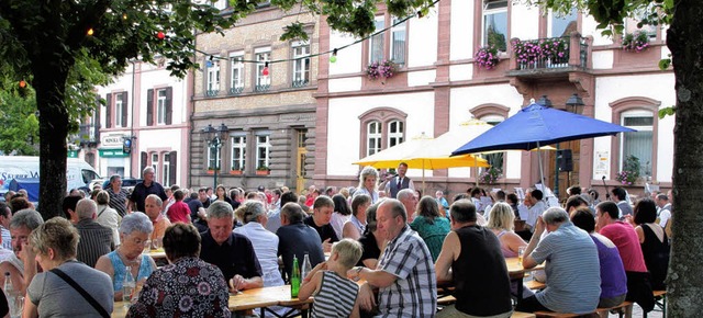 Ein Schattendasein kann ganz angenehm ...Schatten der Linden sehr zu schtzen.   | Foto: Hans-Jrgen Hege