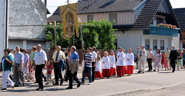 Patrozinium in Oberhausen: Nach der Eu... Prozession zur Ulrichskapelle statt.   | Foto: Hgle