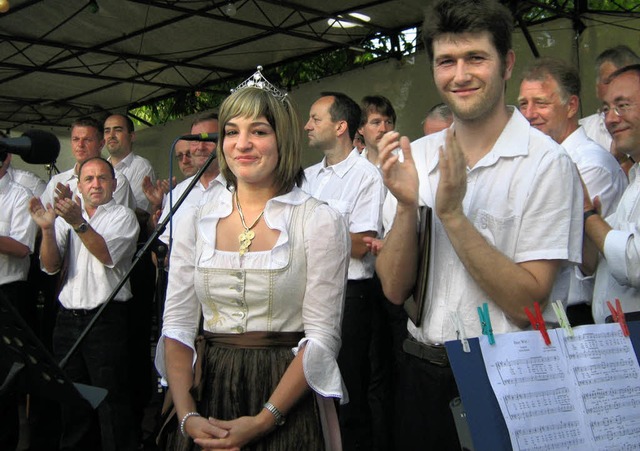 Sandra Hilfinger, amtierende Markgrfl...ch MGV-Sprecher Oliver Tre (rechts).   | Foto: Anne Freyer