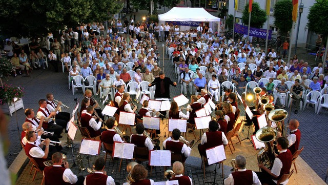 Setzten musikalische Akzente und verwa... Sommernachtskonzert in Bad Krozingen.  | Foto: Martina Faller