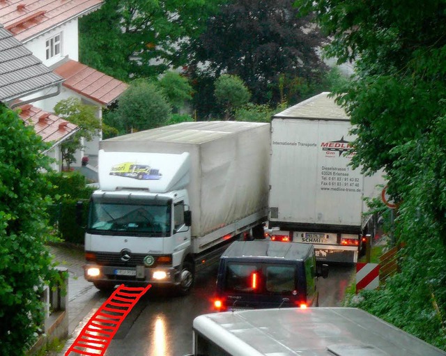 Wiechs droht buchstäblich unter die Räder zu geraten. | Foto: Privat Wiechs droht buchstäblich unter die Räder zu geraten. | Foto: Privat