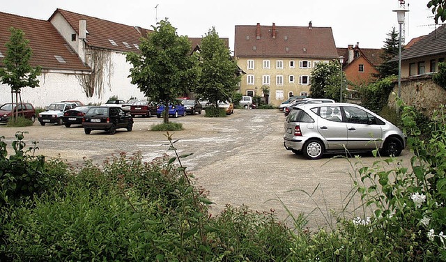 Noch ist das  Tenckhoff-Areal in Mllheim ein Parkplatz.   | Foto: BZ