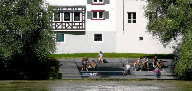 Noch ist&#8217;s nur eine Fotomontage,...cke erholen und das Wasser genieen.   | Foto: montage: stadtbauamt